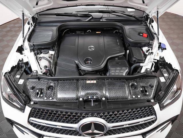 new 2025 Mercedes-Benz GLE 450 car, priced at $81,430