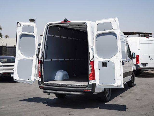new 2025 Mercedes-Benz Sprinter 2500 car, priced at $62,372