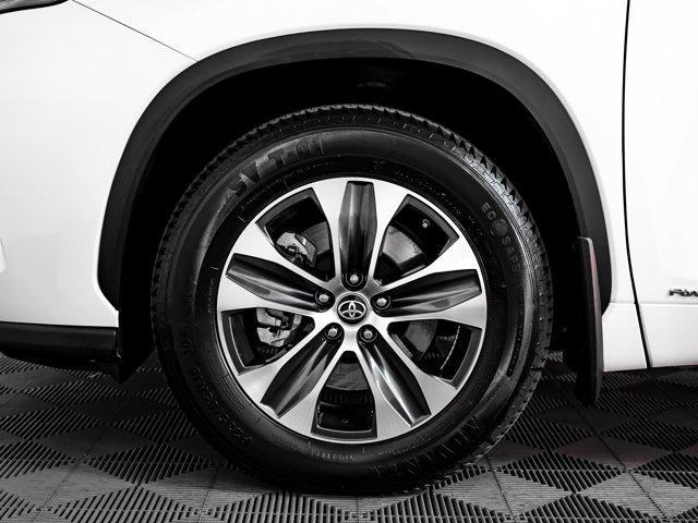 used 2022 Toyota Highlander Hybrid car, priced at $42,500