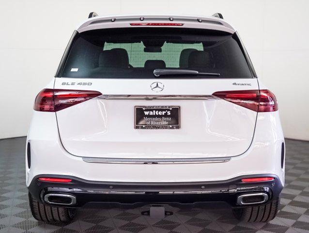 new 2025 Mercedes-Benz GLE 450 car, priced at $85,630