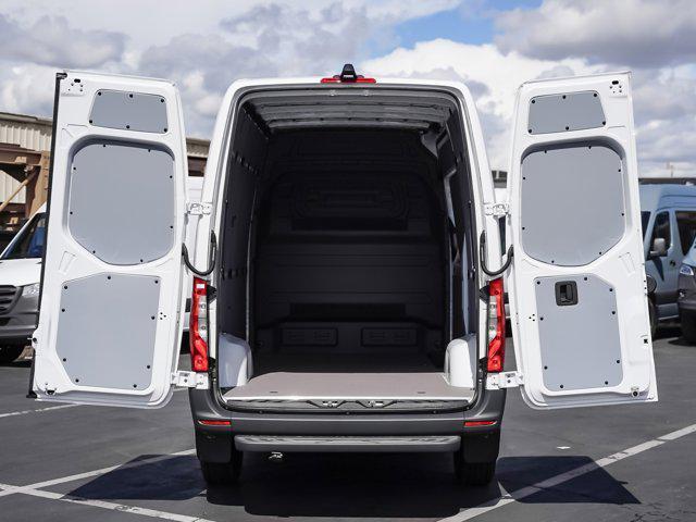 new 2025 Mercedes-Benz Sprinter 2500 car, priced at $62,462