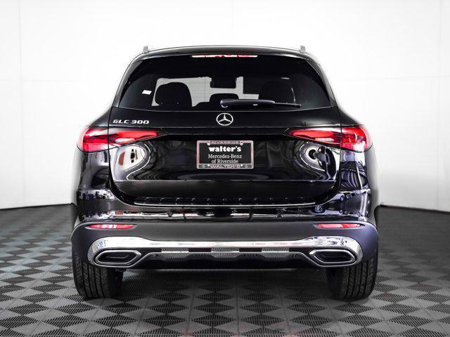 new 2025 Mercedes-Benz GLC 300 car, priced at $51,765