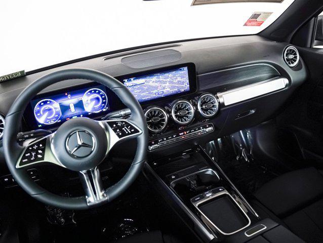 new 2024 Mercedes-Benz EQB 250 car, priced at $58,690