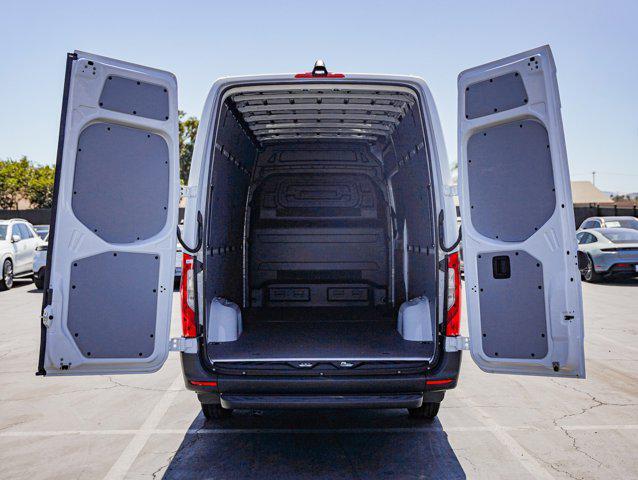 new 2025 Mercedes-Benz Sprinter 2500 car, priced at $65,622