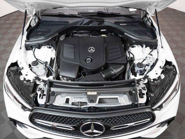 new 2025 Mercedes-Benz GLC 300 car, priced at $65,295