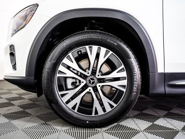 new 2026 Mercedes-Benz GLB 250 car, priced at $48,330