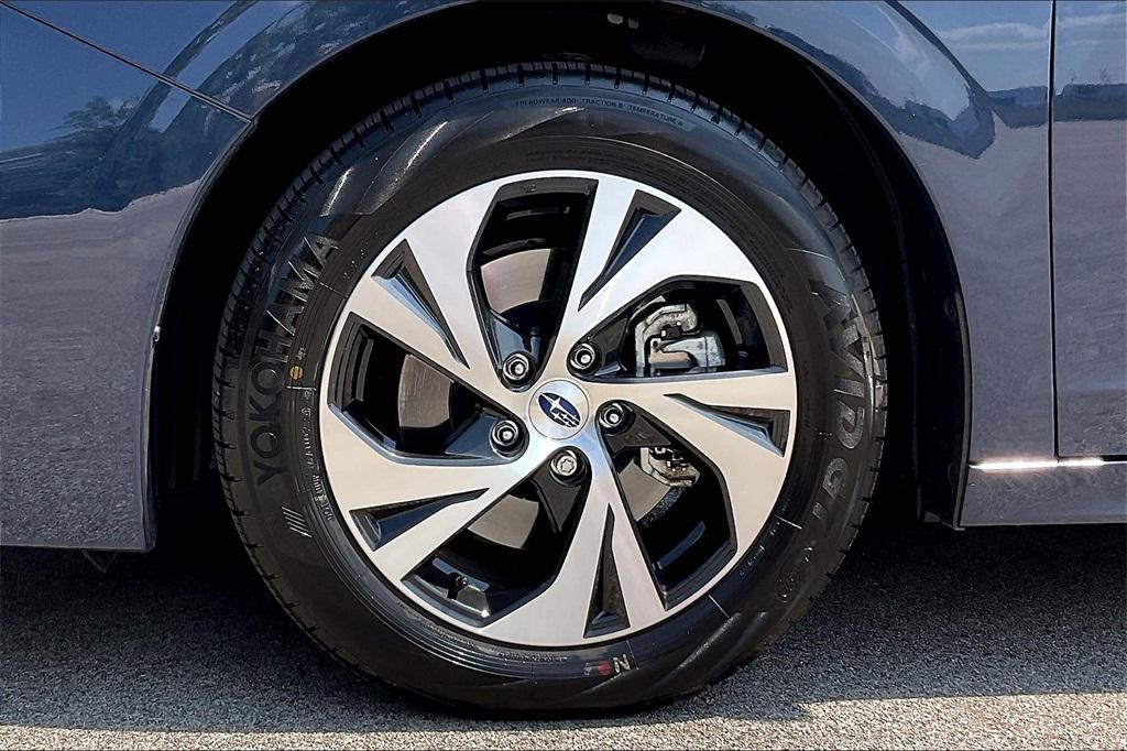 used 2025 Subaru Legacy car, priced at $25,999