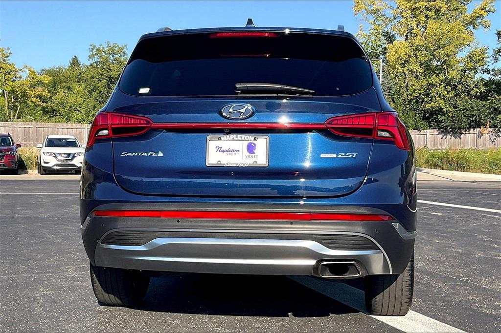 used 2021 Hyundai Santa Fe car, priced at $23,900