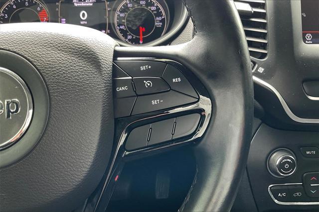used 2019 Jeep Cherokee car, priced at $15,725