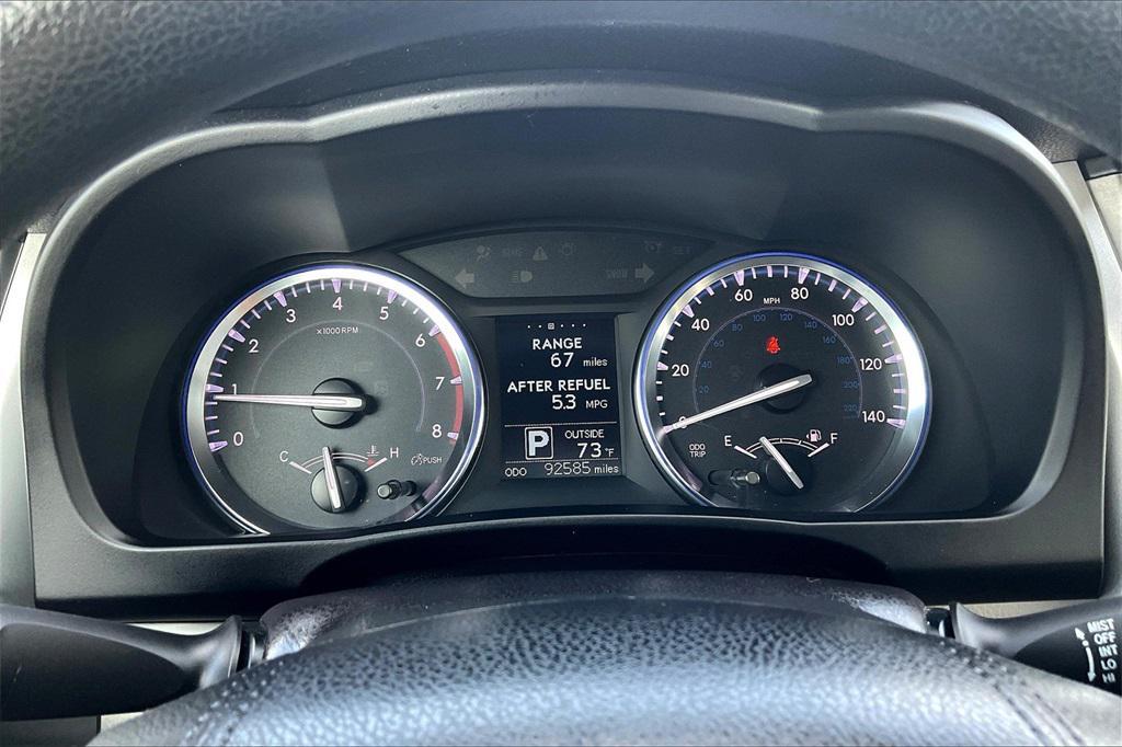 used 2015 Toyota Highlander car, priced at $17,499