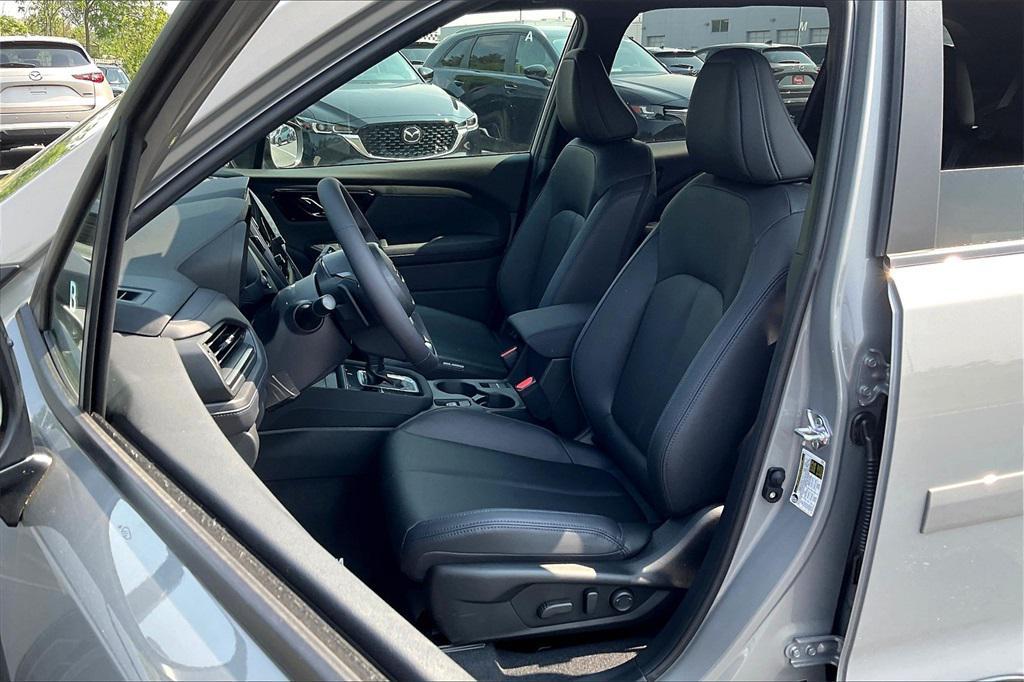 new 2025 Subaru Forester Hybrid car, priced at $40,912