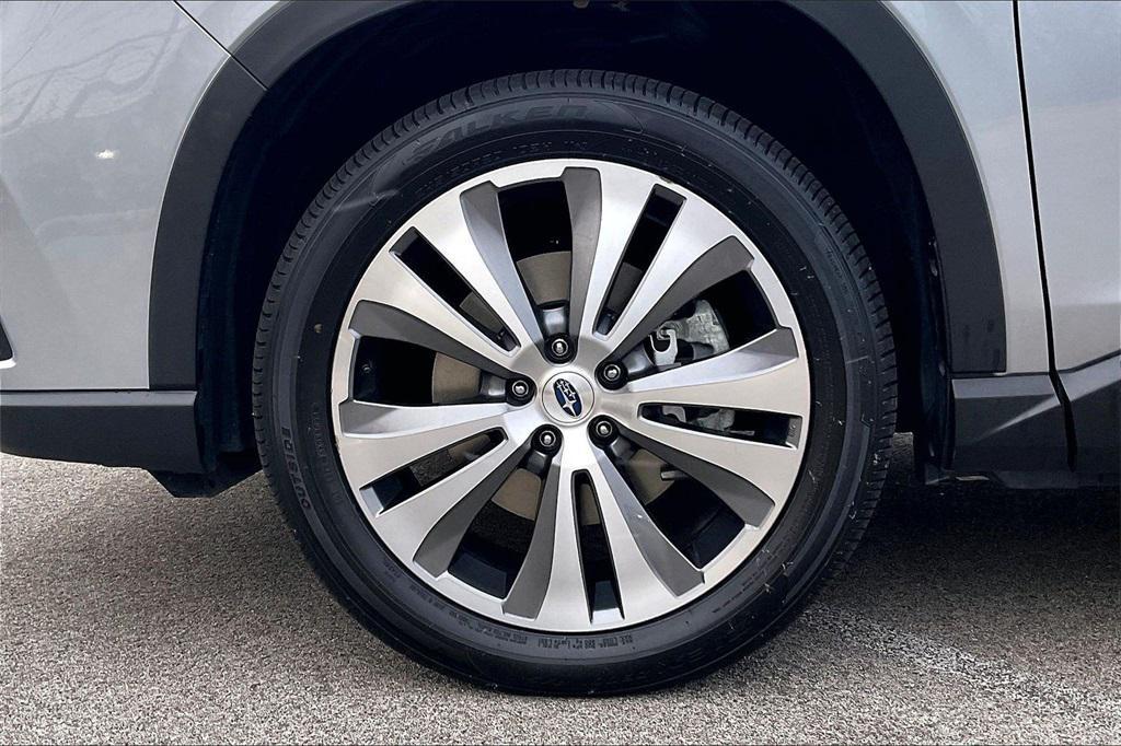 used 2022 Subaru Ascent car, priced at $35,990