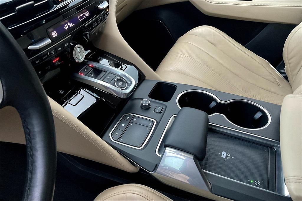 used 2023 Acura MDX car, priced at $45,987