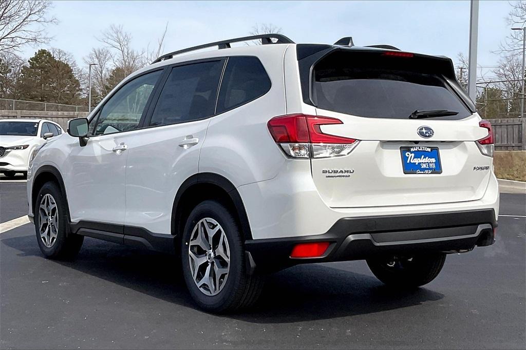new 2024 Subaru Forester car, priced at $32,243