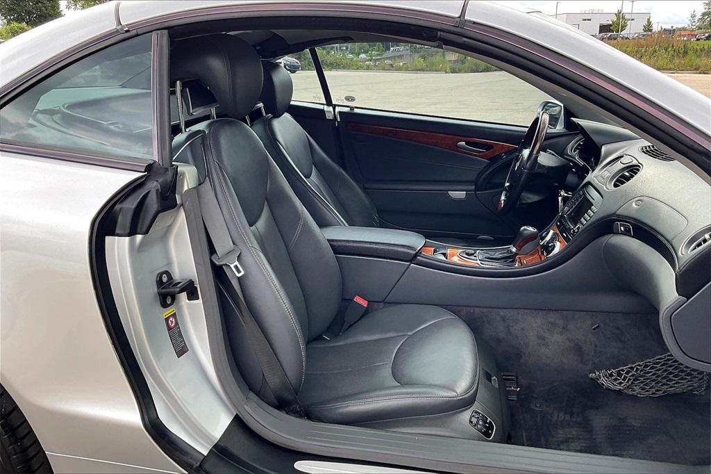 used 2006 Mercedes-Benz SL-Class car, priced at $11,999