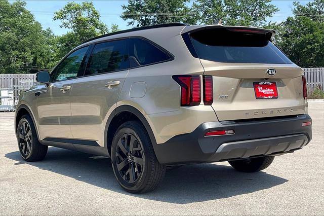 used 2021 Kia Sorento car, priced at $23,155
