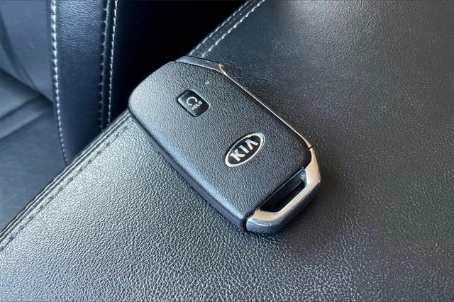 used 2021 Kia Sorento car, priced at $23,155