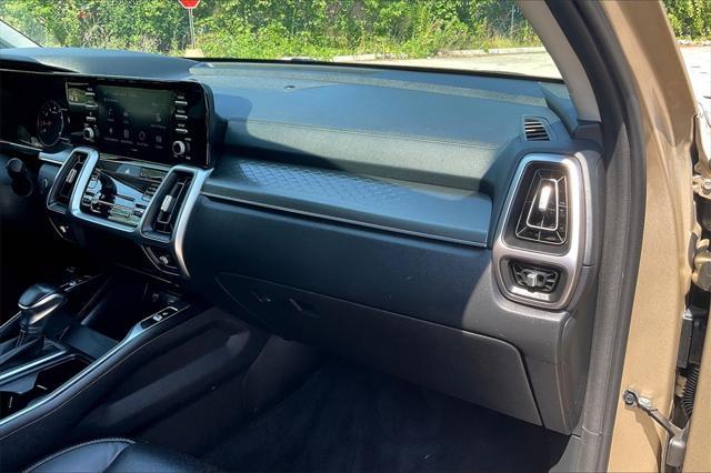 used 2021 Kia Sorento car, priced at $23,155