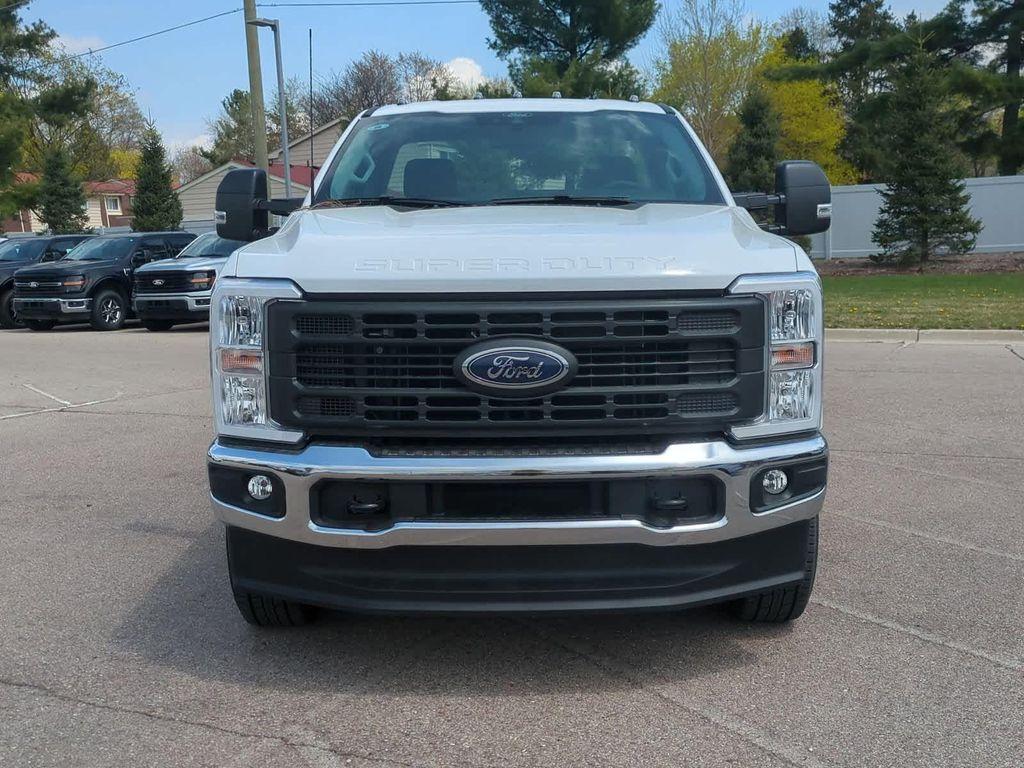 new 2025 Ford F-350 car, priced at $47,042