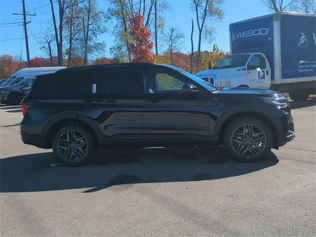 new 2025 Ford Explorer car