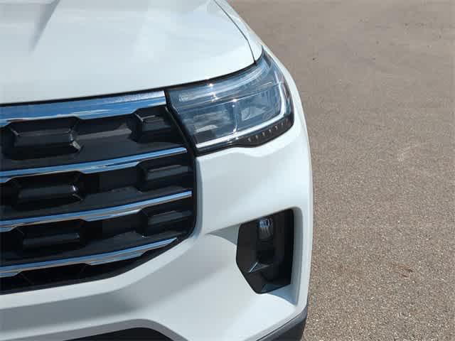 new 2025 Ford Explorer car, priced at $46,648