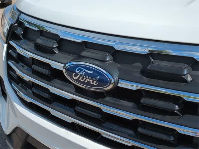 new 2025 Ford Explorer car, priced at $46,648