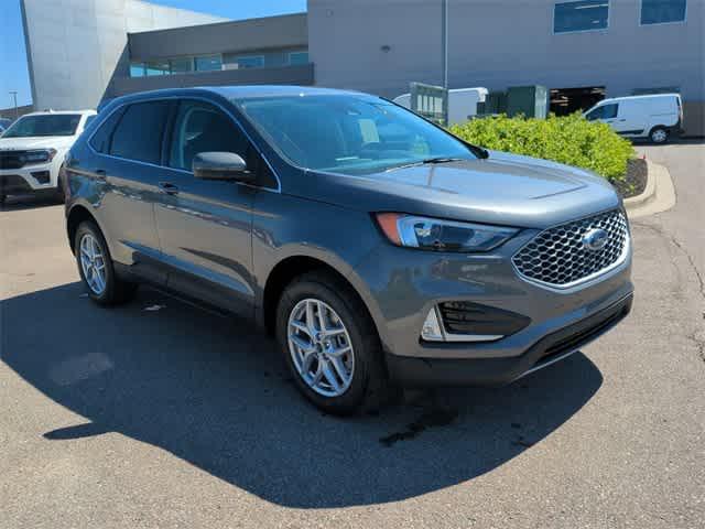 new 2024 Ford Edge car, priced at $39,906