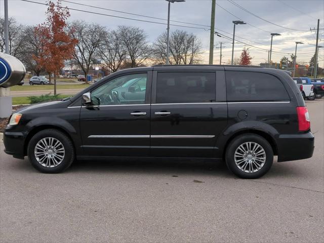 used 2013 Chrysler Town & Country car, priced at $4,265