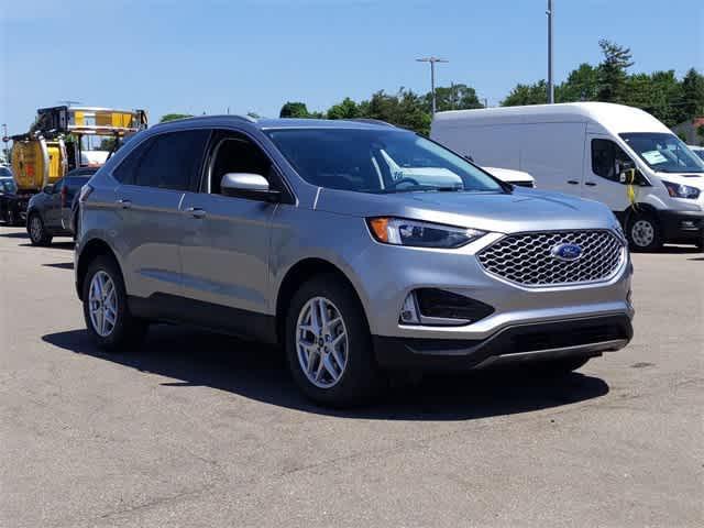 new 2024 Ford Edge car, priced at $40,046