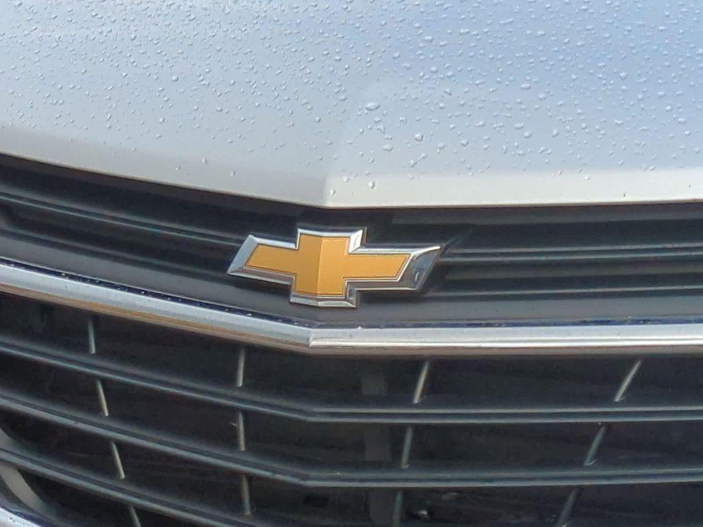 used 2020 Chevrolet Equinox car, priced at $17,999