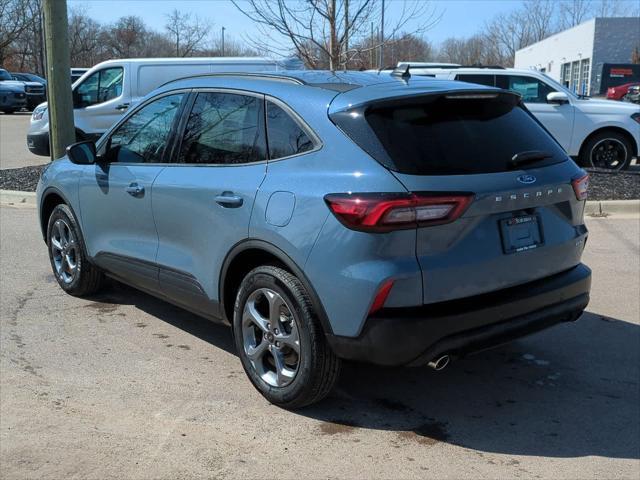 new 2025 Ford Escape car, priced at $32,674