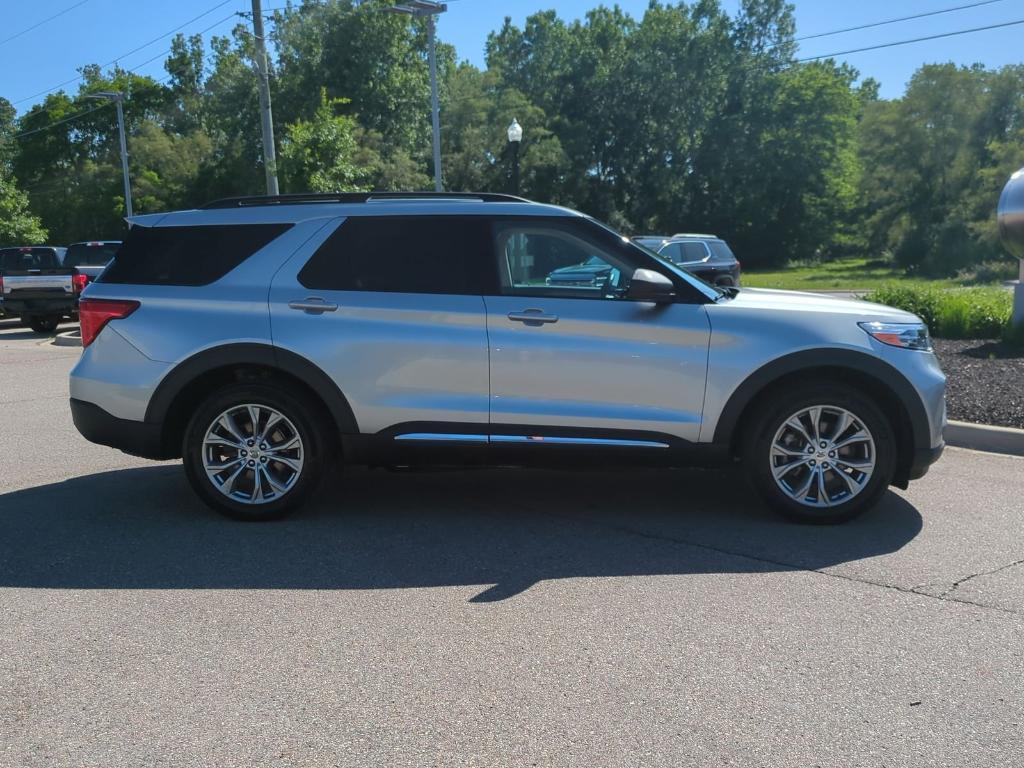 used 2022 Ford Explorer car, priced at $30,499