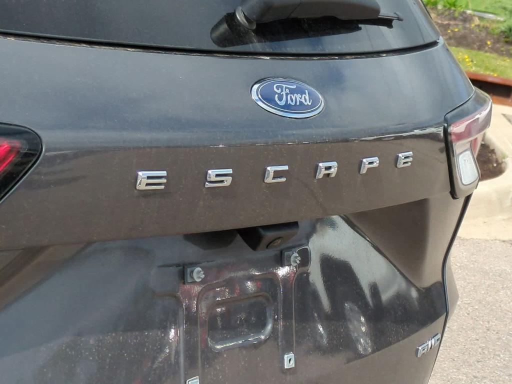 used 2022 Ford Escape car, priced at $22,499