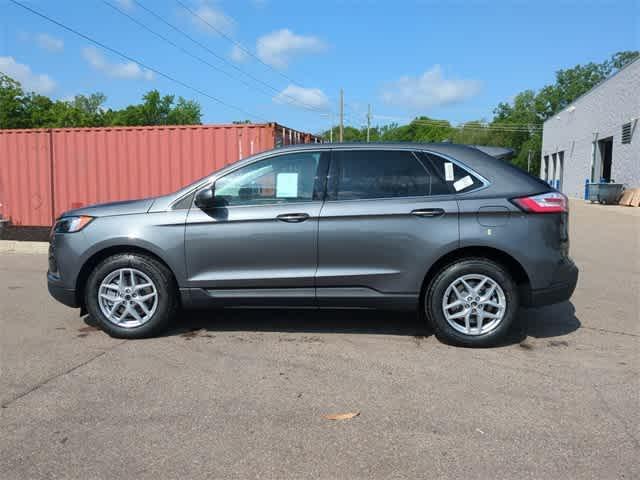 new 2024 Ford Edge car, priced at $39,592