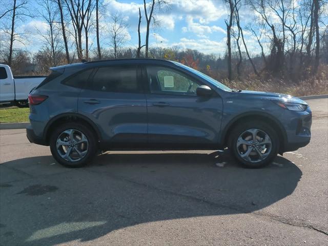 new 2025 Ford Escape car, priced at $33,105