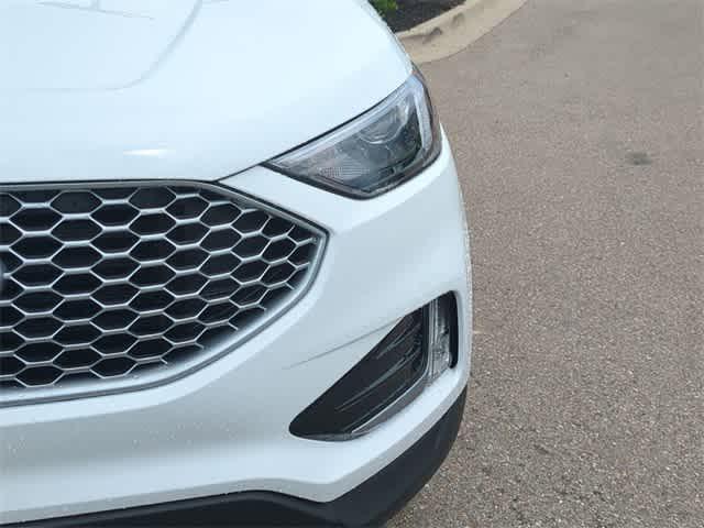 new 2024 Ford Edge car, priced at $40,296