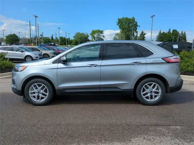 new 2024 Ford Edge car, priced at $40,288