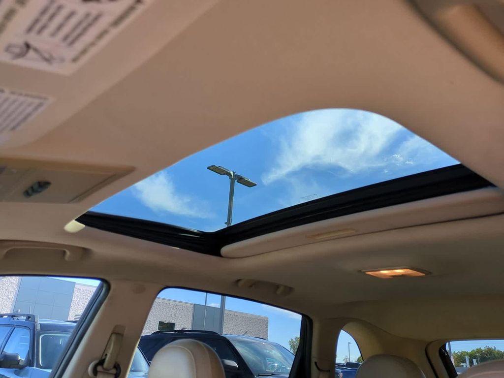 used 2009 Saturn Vue car, priced at $5,850