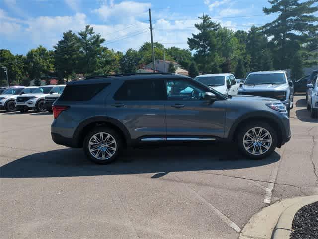 new 2025 Ford Explorer car, priced at $44,271