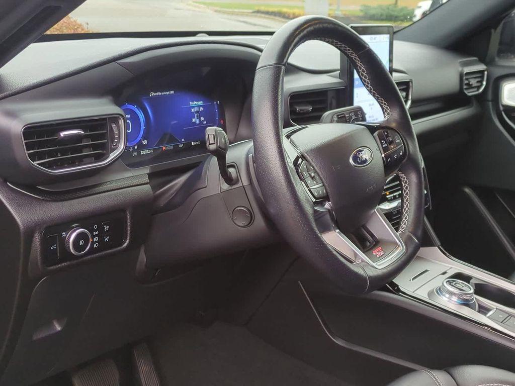 used 2023 Ford Explorer car, priced at $40,750