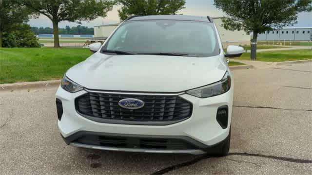 new 2024 Ford Escape car, priced at $35,634