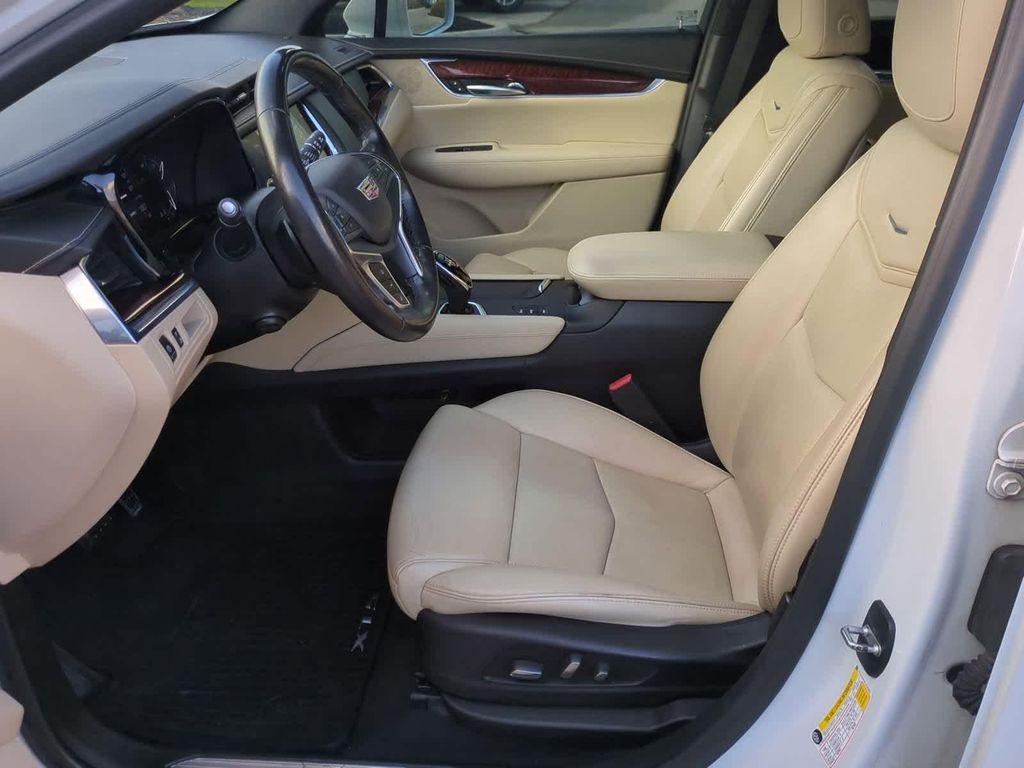 used 2018 Cadillac XT5 car