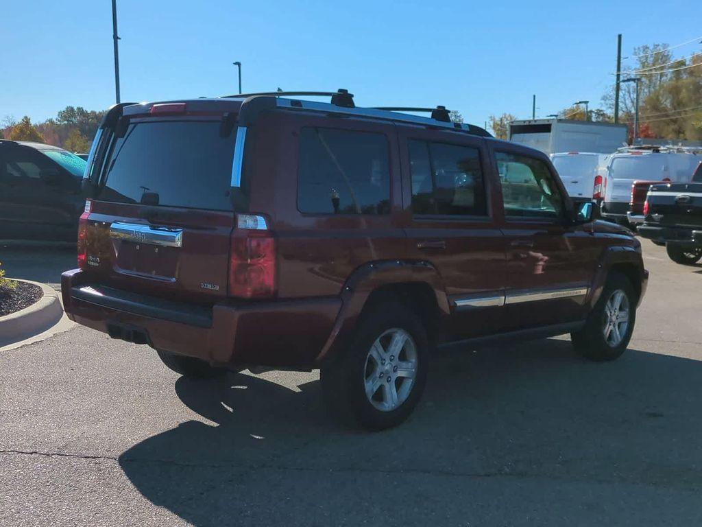 used 2009 Jeep Commander car, priced at $5,550