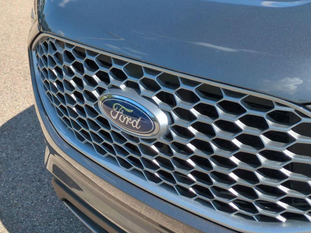 used 2023 Ford Edge car, priced at $28,999