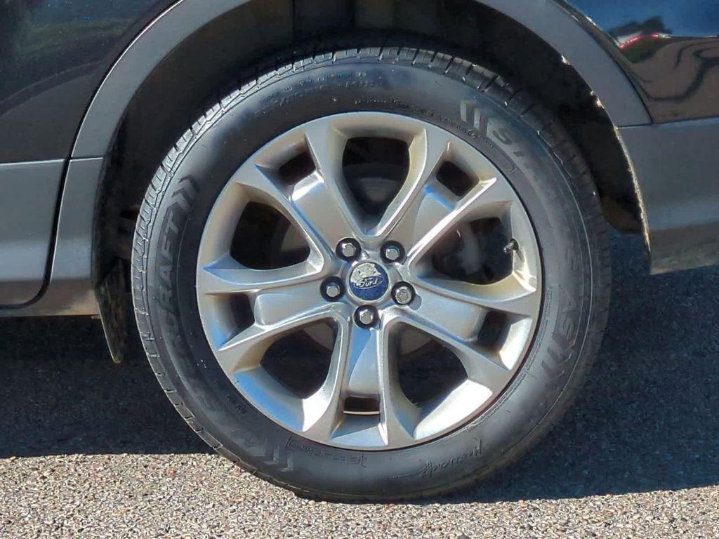 used 2014 Ford Escape car, priced at $7,950