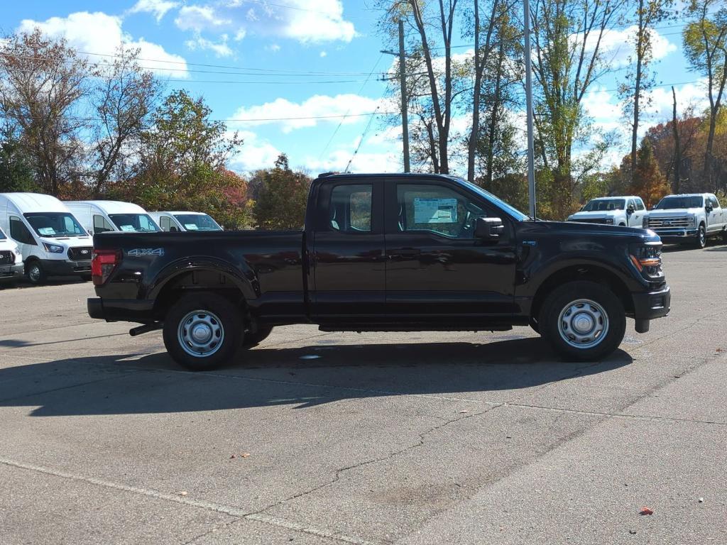 new 2025 Ford F-150 car, priced at $44,499