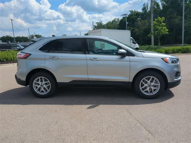 new 2024 Ford Edge car, priced at $40,171