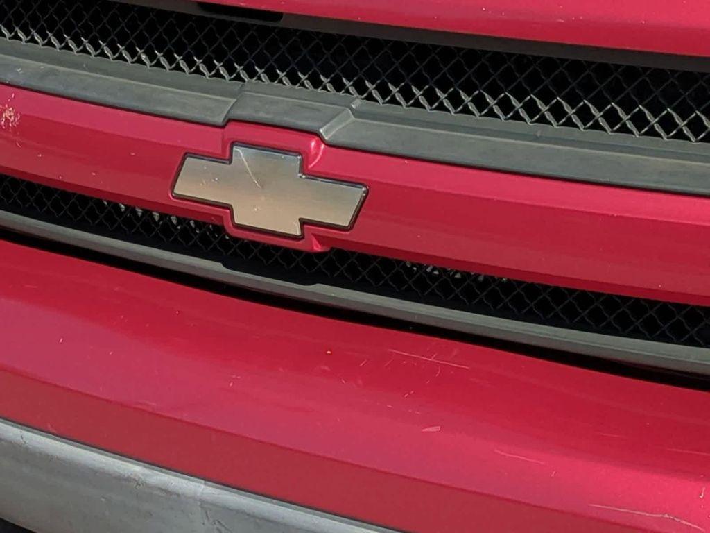 used 2004 Chevrolet TrailBlazer car, priced at $3,499