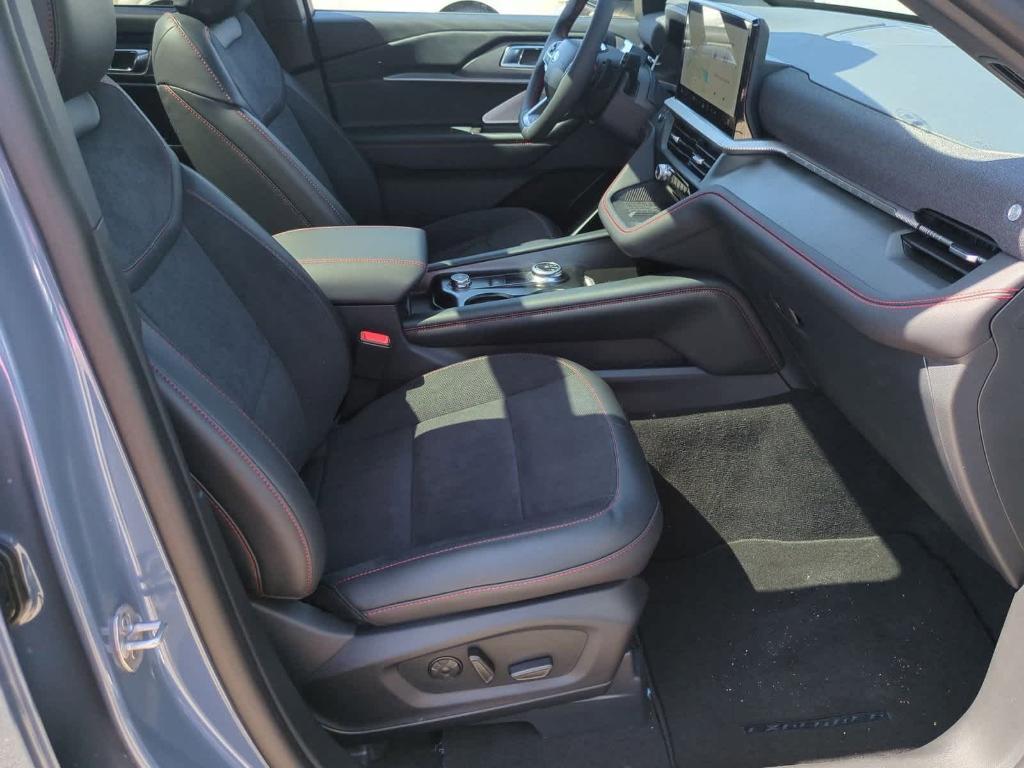 new 2025 Ford Explorer car, priced at $57,188