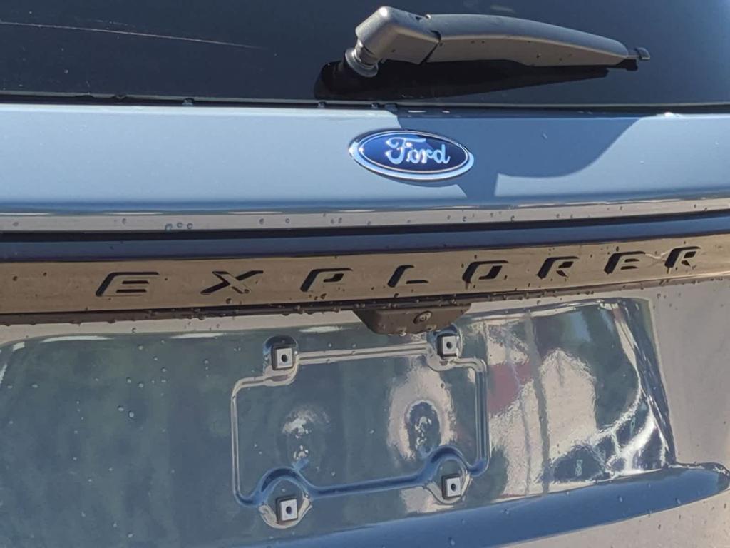 new 2025 Ford Explorer car, priced at $57,188